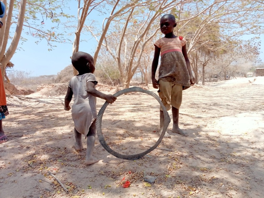 Children playing inside Boni Forest. (Photo: Farhiya Hussein)