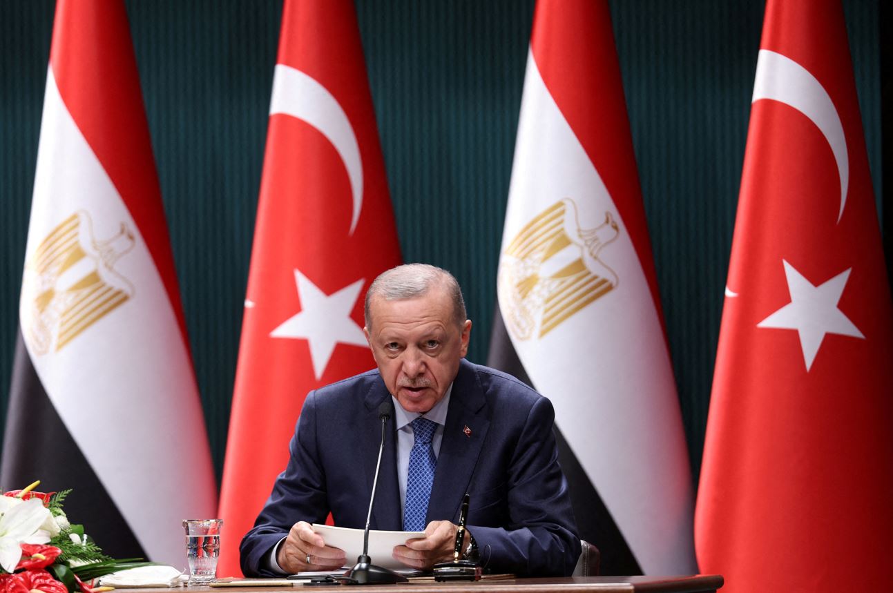 Turkey's Erdogan calls for summit of Muslim country leaders on Gaza war