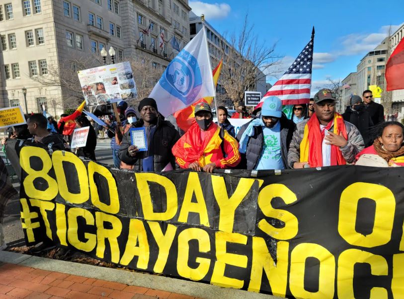 Lasting peace in Ethiopia? More needs to be done to stop Tigray conflict from flaring up again - Tigrayan and Eritrean protesters outside the White House in Washington DC on Friday, January 13, 2023, to demand peace and justice for Tigray and a regime change in Eritrea - (Photo: Simon Ateba/Today News Africa)