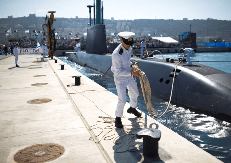 Germany has stopped approving war weapons exports to Israel, source says