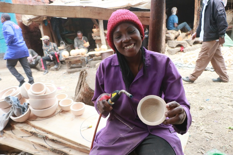 From kitchen to workshop: How craftsmen are revolutionising sculpture polishing using gas cylinders