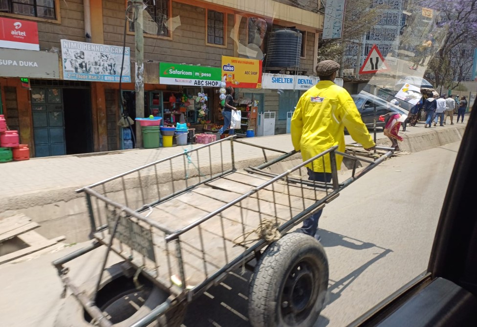 Eastleigh’s handcart pushers doing the donkey work in urban transport - A man pulling a handcart in Eastleigh. (Photo: Mary Wambui)