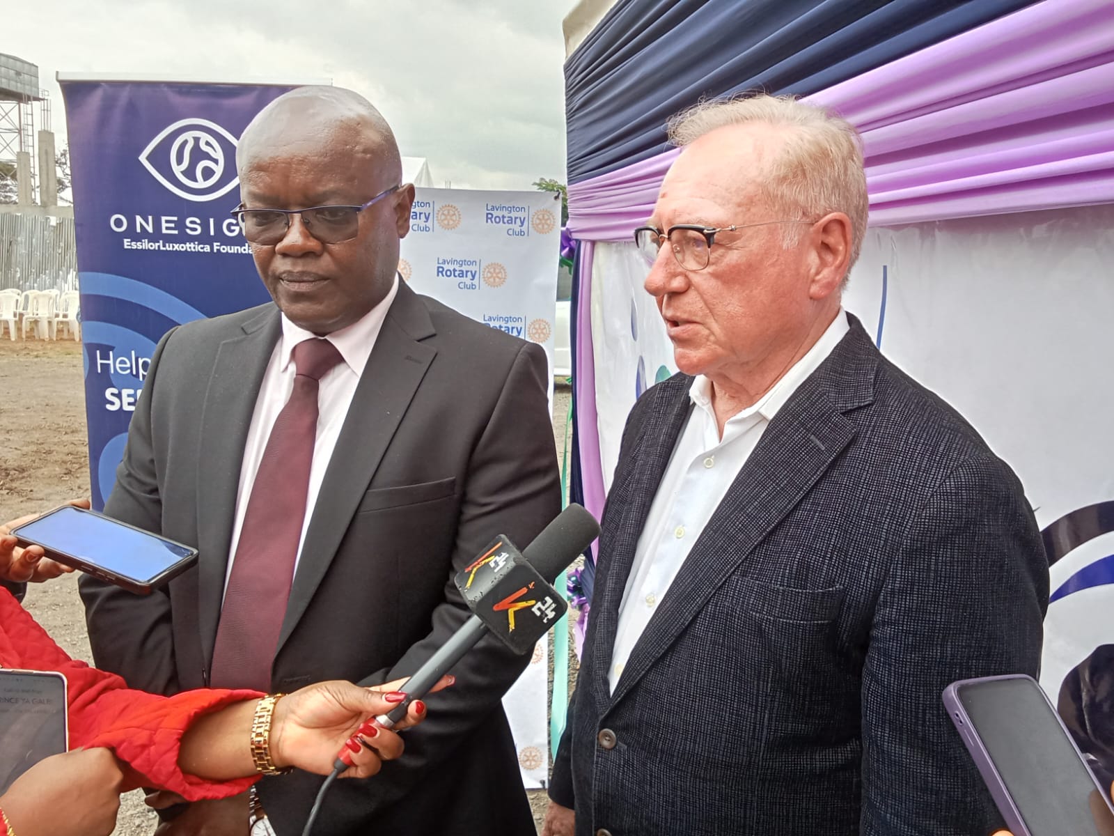 Chief Executive Officer at Mbagathi Hospital Alex Irungu and Decker Medical Trust Chairman Brian Decker at the medical camp at Mbagathi on Monday, September 23, 2024. (Photo: Barack Oduor)