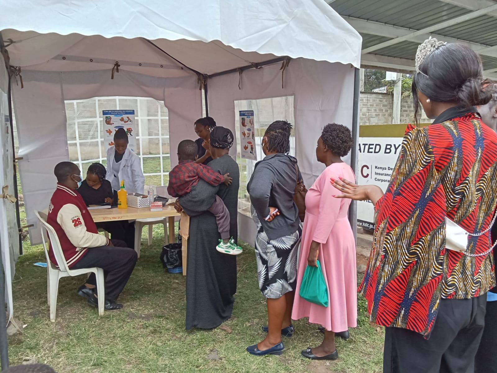 Nairobi residents queue for health services at Mbagathi Hospital on Monday, September 23, 2024. (Photo: Barack Oduor)