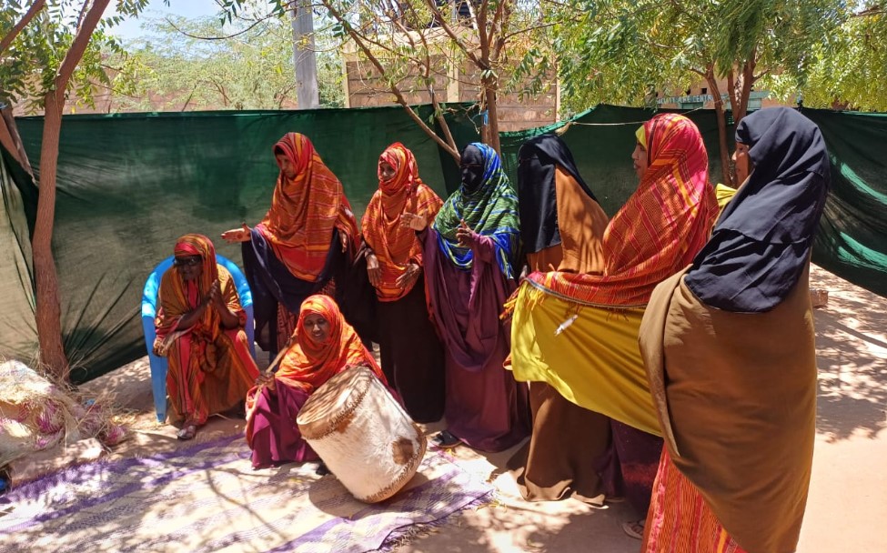 How women in Mandera are helping resolve inter-clan disputes - Members of Mandera East Milk Sellers Cooperative which also helps resolve conflicts at the Mandera triangle. (Photo: Mary Wambui)