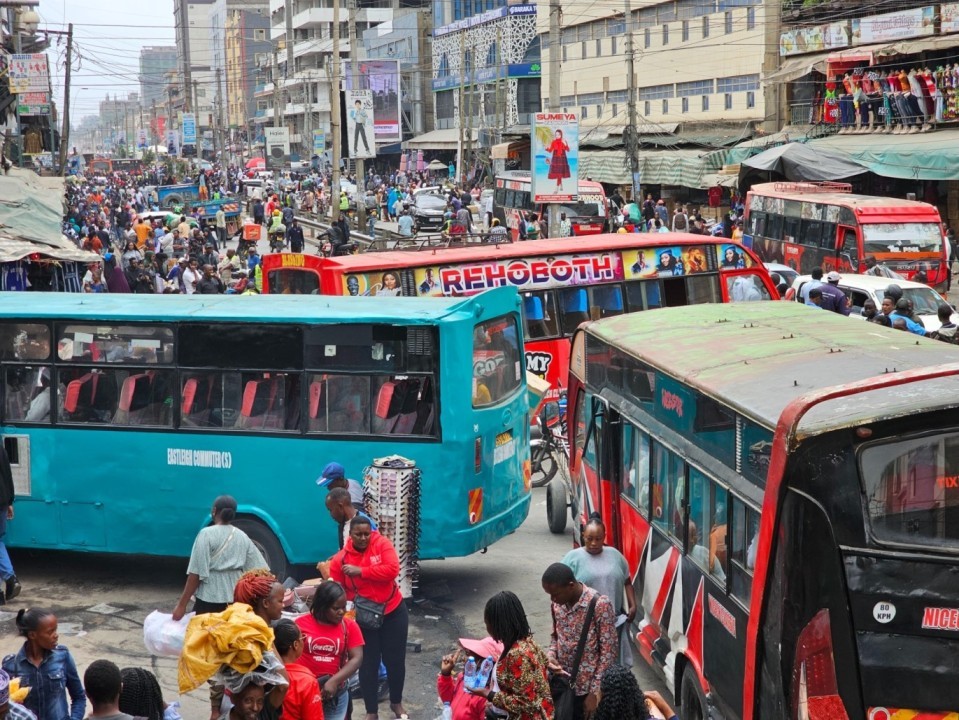 Eastleigh business disrupted as matatu operators clash with hawkers