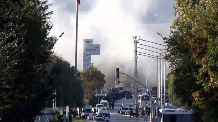 Attackers kill 5, injure 22 at Turkish aviation site