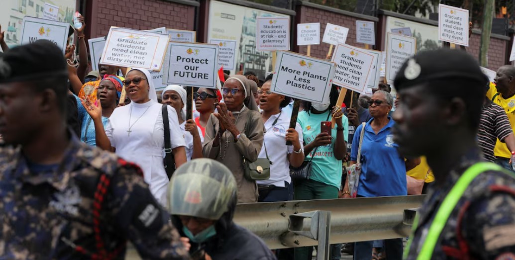 Hundreds march against Ghana's harmful unlicensed informal gold mining - Members of the Catholic Archdiocese of Accra march in the streets to demonstrate against illegal mining locally known as 'galamsey', in Accra, Ghana on October 11, 2024. (Photo: REUTERS/Francis Kokoroko)