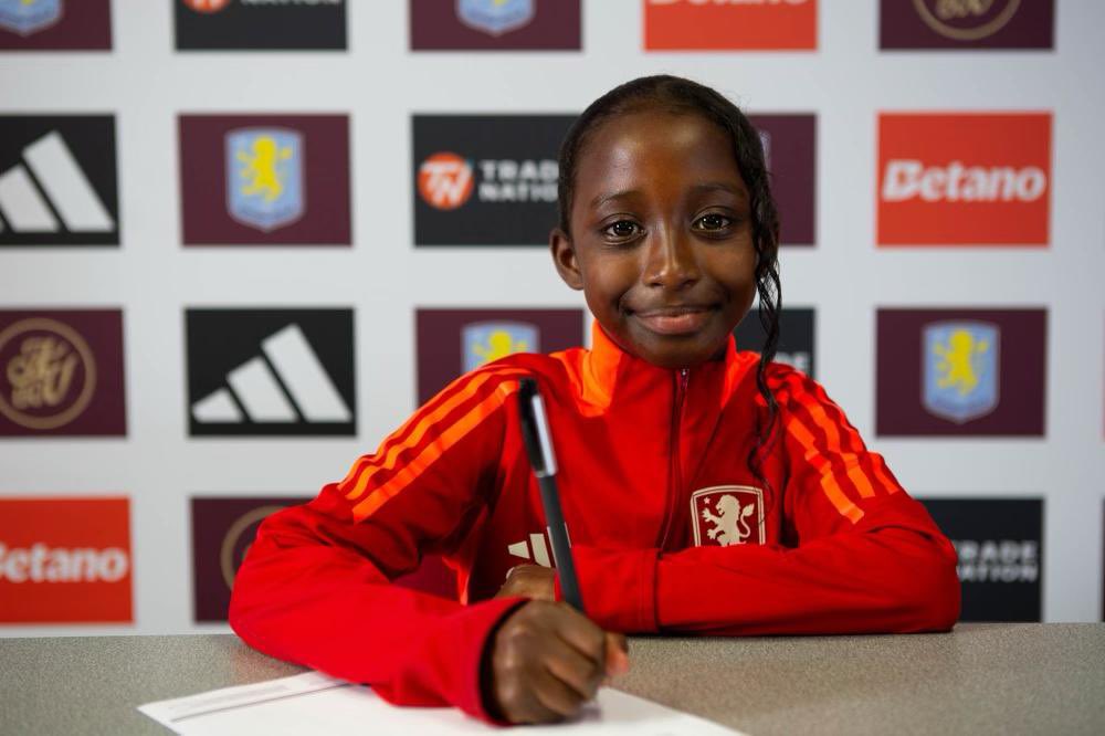 Somali-British Sidra Moalim signs two-year contract with Aston Villa Academy