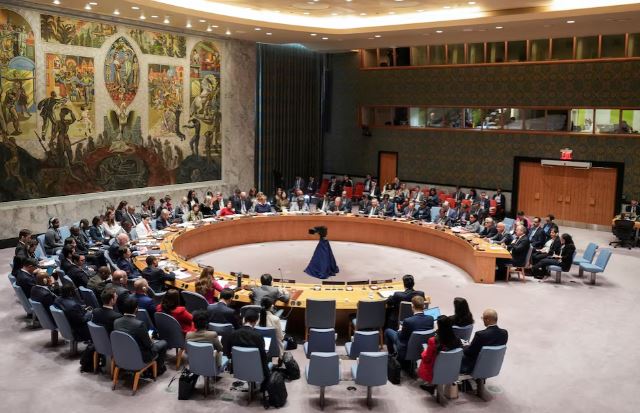 UN Security Council backs Lebanon peacekeepers after Israeli attacks