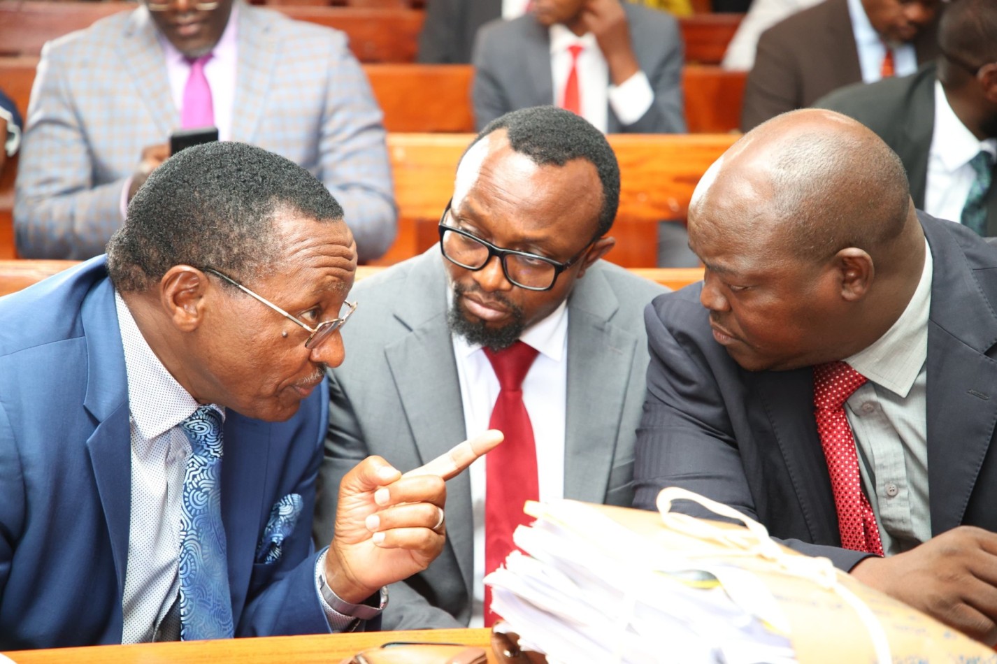 Rigathi Gachagua's lawyers Bdegwa Njiru (centre) and Kibe Mungai (right) at the Milimani High Courts on Thursday, October 24, 2024. (Photo: Judiciary)