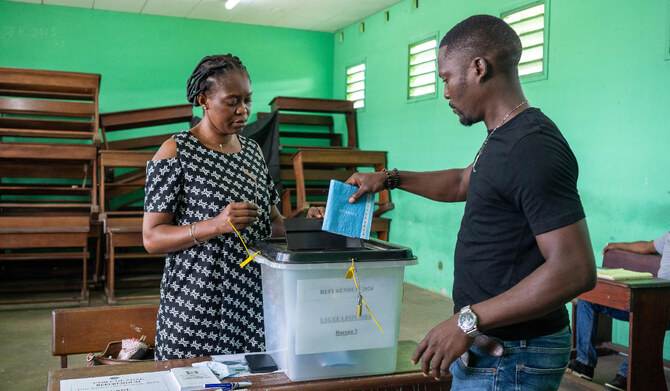 Gabon votes 'yes' to new constitution