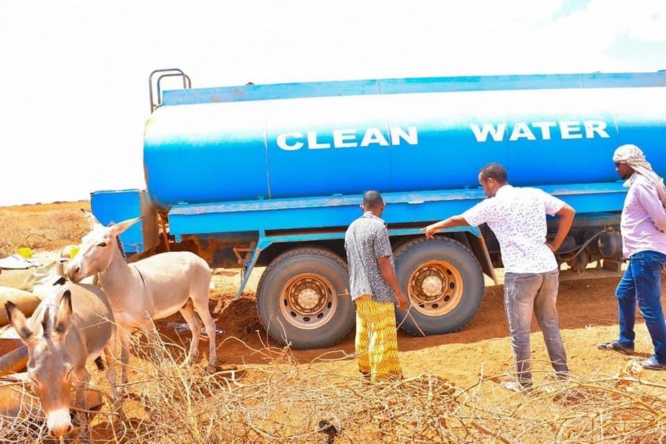 North Eastern region on alert as drought worsens, prompting water trucking efforts - Truck delivering water to human and livestock affected by the prolonged dry spell in Wajir West. (Issa Hussein)
