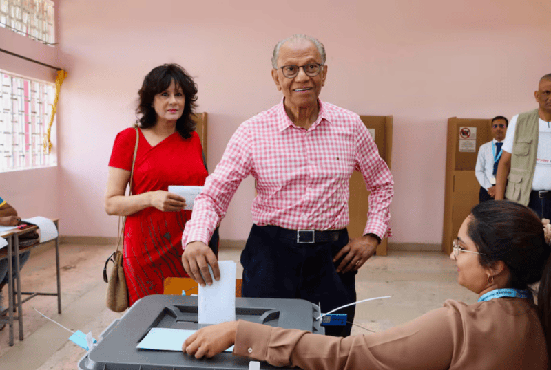 Mauritius opposition sweeps parliament in election, PM resigns as opposition leader takes over