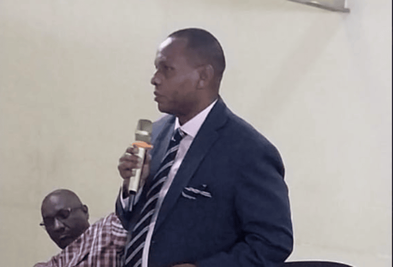 Mungatana withdraws Bill seeking to regulate churches citing need for consensus - Tana River Senator Danson Mungatana addresing the media. (X/Danson Mungatana)