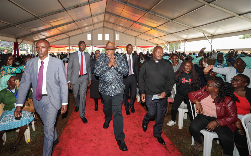 Uhuru calls for unity, end to tribalism at Bishop Kimani's consecration in Embu