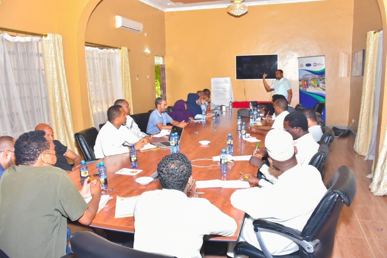 SUPKEM calls for empowerment of Garissa farmers to combat poverty, promote peace - Garissa County Assembly Committee on Agriculture, Livestock and Pastoral Economy Chairman Abdi Muhidin Aden addressing the SUPKEM officials and the assembly committee on the findings presented on December 13, 2024. (Photo: Issa Hussein)