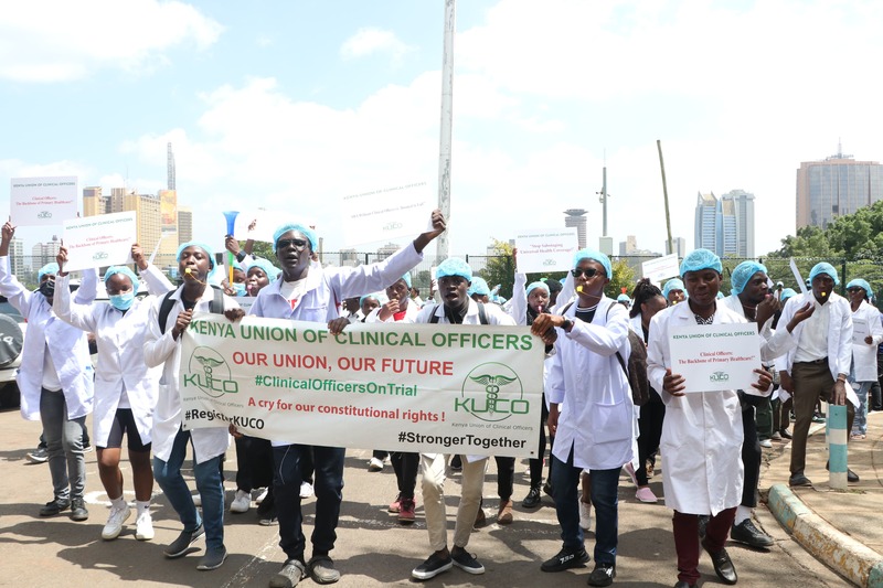 Clinical officers protest against Social Health Authority leadership, demand changes - Clinical Officers protesting over their exclusion from the implementation of the new Social Health Insurance Fund (SHIF) on December 5, 2024. (Photo: Justine Ondieki)