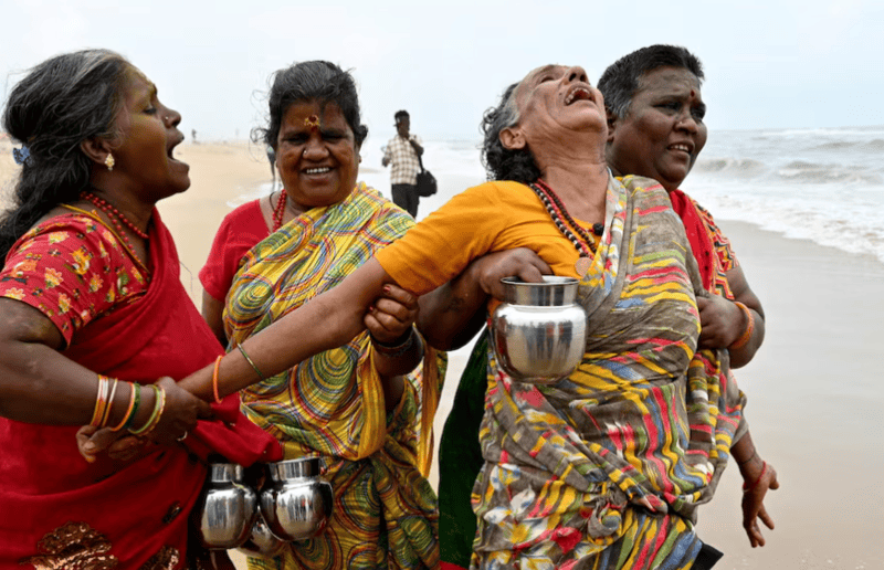 Thousands mark 20 years after deadly Indian Ocean tsunami