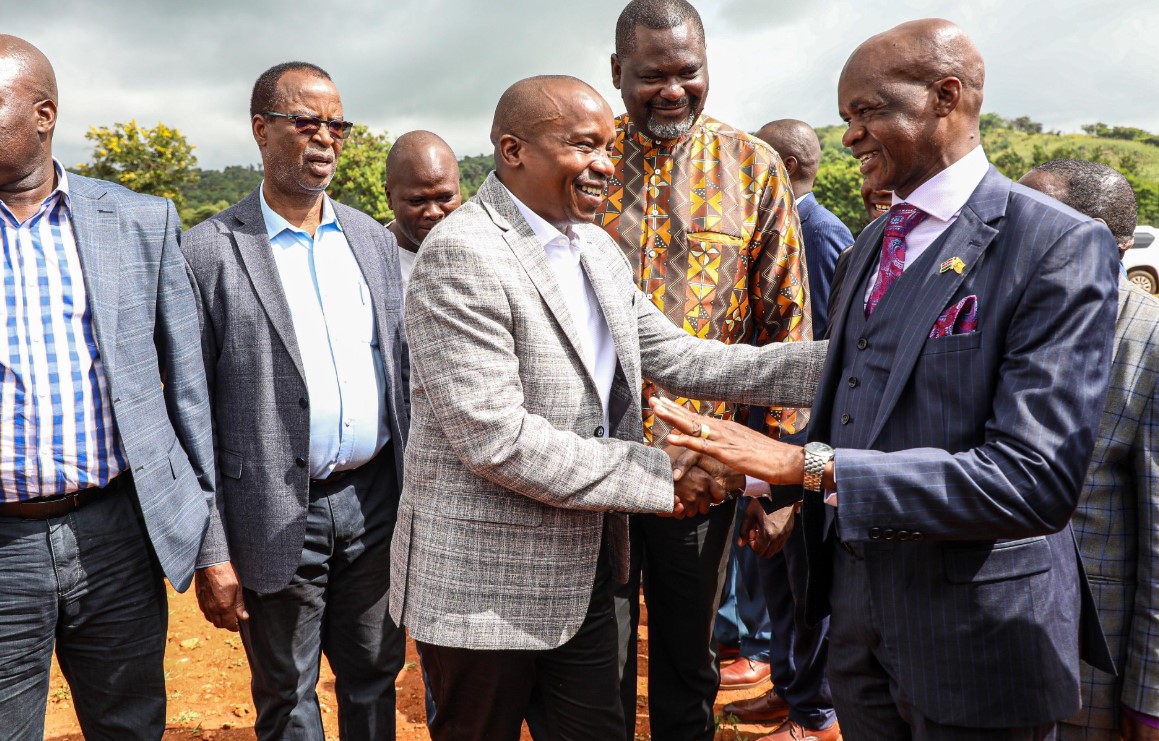 Stop spreading falsehoods and respect leaders, Kindiki tells Gachagua - DP Kithure Kindiki arrives for Sunday service at Kamumu Full Gospel Church in Mbeere North, Embu County on January 5, 2025. (Photo: X/Kithure Kindiki)