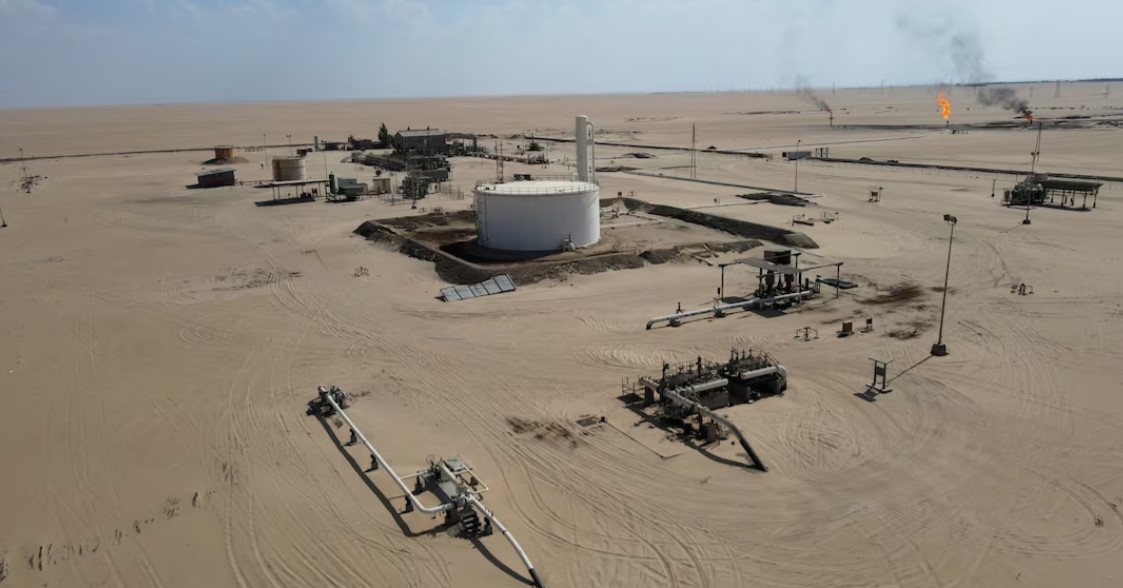 Protesters in Libya disrupt oil loading operations at Es Sidra, Ras Lanuf ports - The Nafoora oil field in Jakharrah, Libya on August 27, 2024. Protesters have prevented the loading of oil onto tankers on Tuesday at Es Sidra and Ras Lanuf ports. (Photo: File/REUTERS/Jawhar Deehoum)