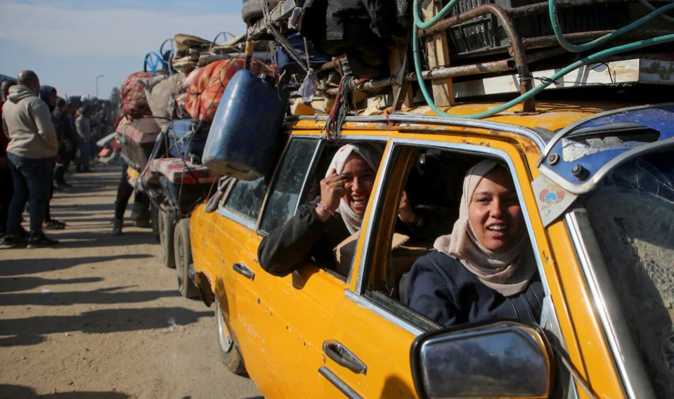 UN refugee chief Filippo Grandi says Trump's Gaza takeover idea ‘very surprising’ - Palestinians who were displaced to the south at Israel's order during the war wait to head back to their homes in northern Gaza on January 27, 2025. (Photo: REUTERS/Hatem Khaled)