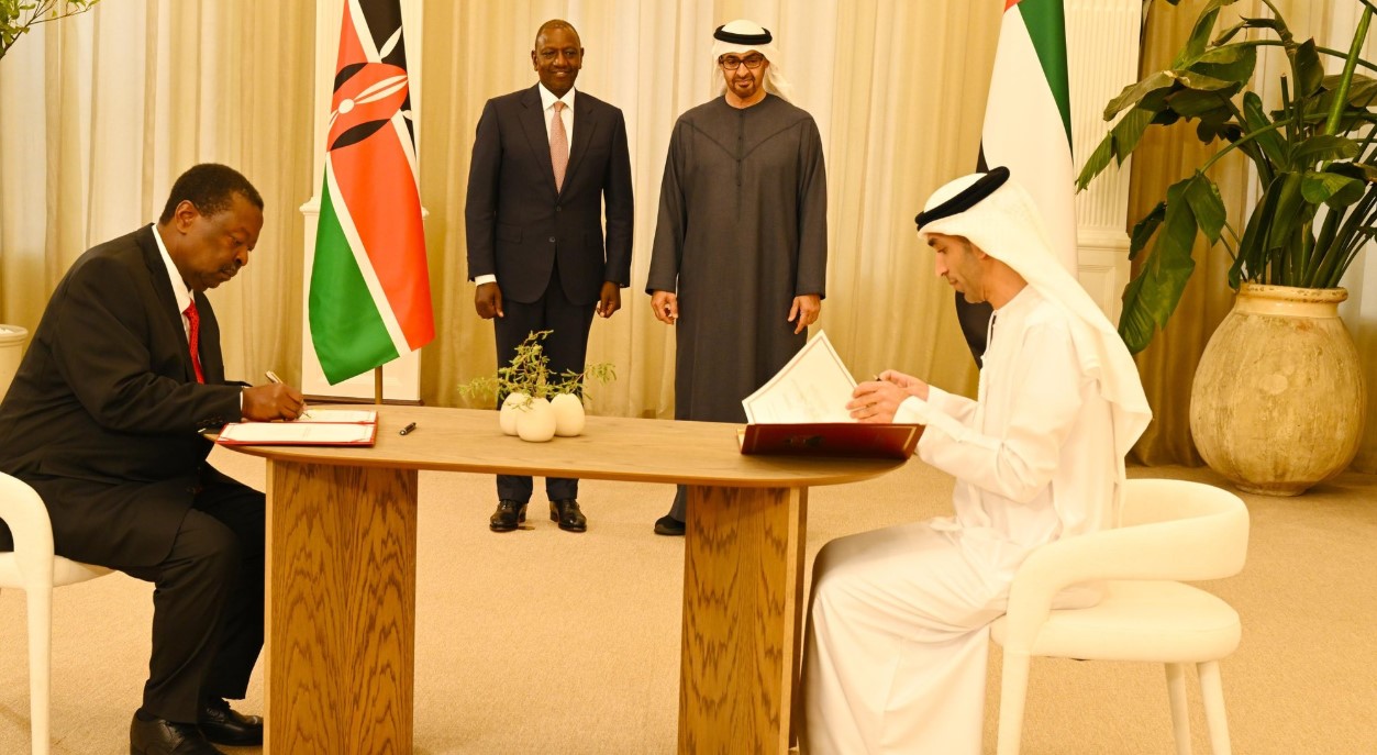 Kenya, United Arab Emirates sign comprehensive agreement to deepen trade and investment ties - President William Ruto and UAE President, His Highness Sheikh Mohamed bin Zayed Al Nahyan, witness the signing of the historic agreement in Abu Dhabi on January 14, 2025. (Photo: PCS)