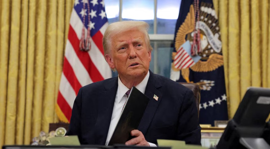 Kenya at risk of losing Sh80 billion annually as Trump halts foreign aid - US President Donald Trump signs documents as he issues executive orders at the White House on Inauguration Day on January 20, 2025. He signed an Executive Order suspending foreign aid for 90 days. (Photo: REUTERS/Carlos Barria)