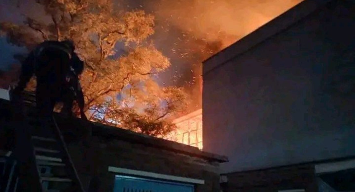 Fire breaks out at University of Nairobi’s Taifa Halle causing extensive damage