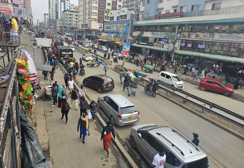 Hawkers evicted from Eastleigh's Yusuf Haji Avenue, clearing traffic and walkways