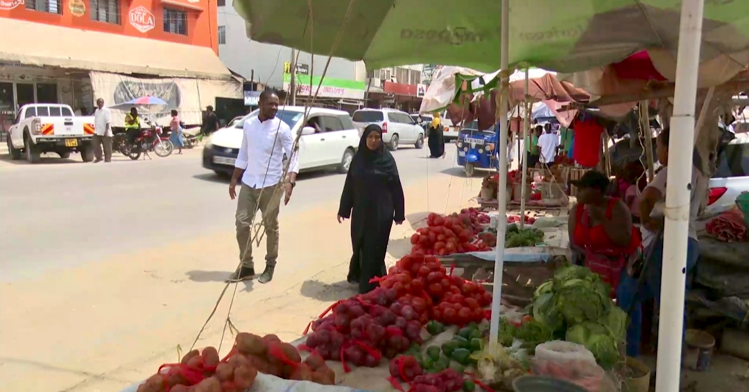 Kilifi traders operating along highways ordered to move to designated markets