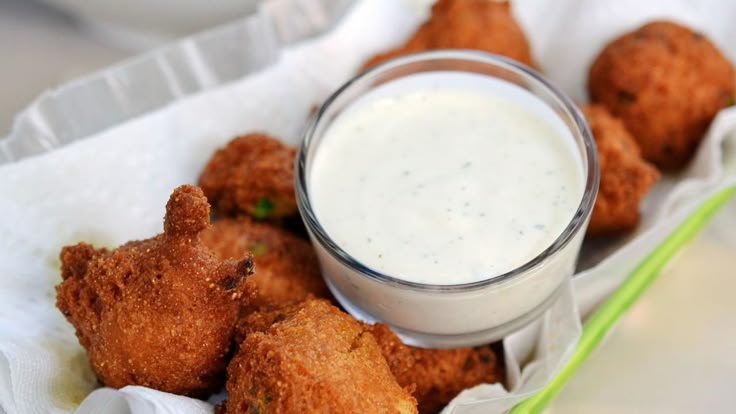 How to make mayonnaise ranch dressing with a Kenyan twist