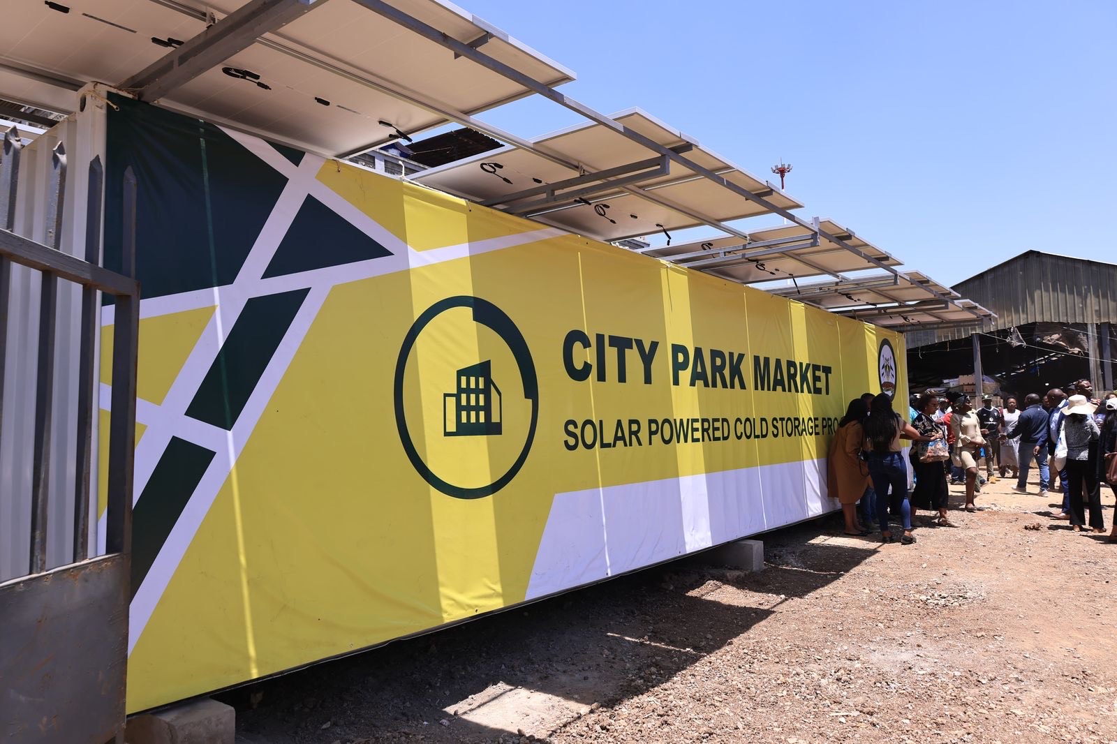 Nairobi city marker traders get Solar-Powered cold room to prevent food loss