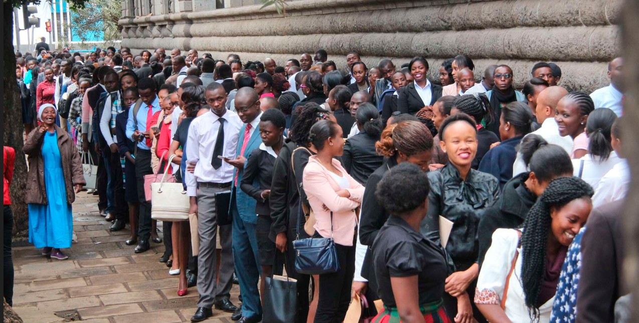 Kenya ranks among top most benevolent nations globally, but police fall behind in acts of kindness - Youths queue for job interviews in Nairobi. Kenya is among the top-ranked generous nations globally. (Photo: File)