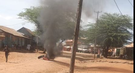 Tension as deadly cattle raid in Baragoi leaves six dead, eight injured - Protests erupted in Baragoi town on March 11, 2025 as locals demanded urgent government intervention after cattle raiders killed six people. (Photo: X/Dan Chepta)