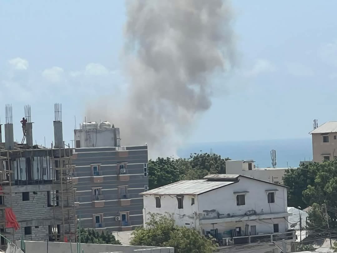 Blast reported near Somalia's presidential palace, allegedly targeting President Hassan Sheikh Mohamud's convoy - A blast was reported near Somalia's presidential palace, allegedly targeting the convoy of President Hassan Sheikh Mohamud. (Photo: X/Said Yusuf Warsame