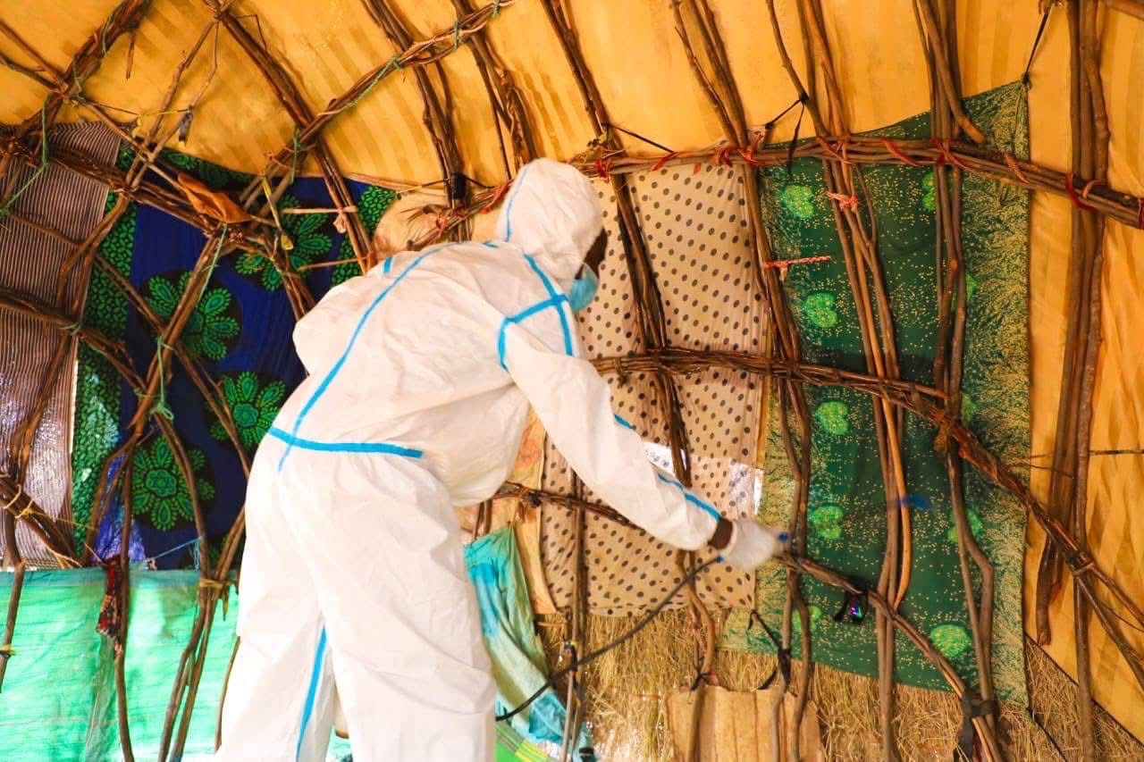 Wajir County deploys health team for 10-day fumigation to combat Kala-Azar outbreak - Health official spray a Somali traditional hut against sandflies at Eldas sub-county in Wajir. (Issa Hussein)