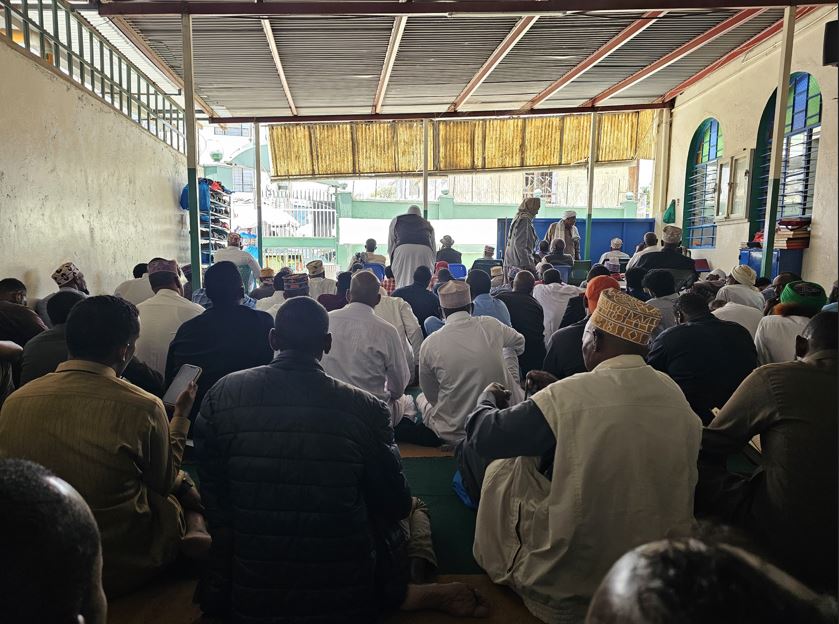 A day in Eastleigh during Ramadan: From dawn to midnight - Worshippers attentively listening to a sermon at Masjid Sahaba on Eastleigh’s 12th Street. (Photo: Abdirahman Khalif)