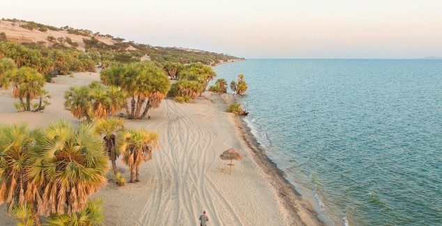 Turkana attack: 38 people still missing after deadly raid by suspected Ethiopian militia - A beach view of Lake Turkana. Only three bodies have been recovered from Lake Turkana following a deadly attack by suspected Dassenech militia. (Photo: X/letsDiscoverke)