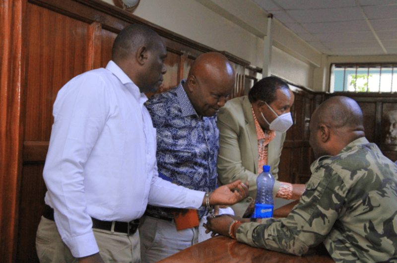 Waititu makes second application for bail, says he can pay fine if appeal fails - Ferdinand Waititu and fellow convicts Charles Chege and Lucas Wahinya in the dock at the Milimani High court. Photo (Joseph Ndunda EV) 