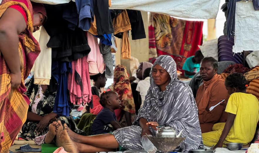 Two years of brutal war: Could Sudan be split into two countries? - Families displaced by RSF advances in Sudan's El Gezira and Sennar states shelter at the Omar ibn al-Khattab displacement site in Sudan’s Kassala state. (Photo: File/REUTERS/ Faiz Abubakr)