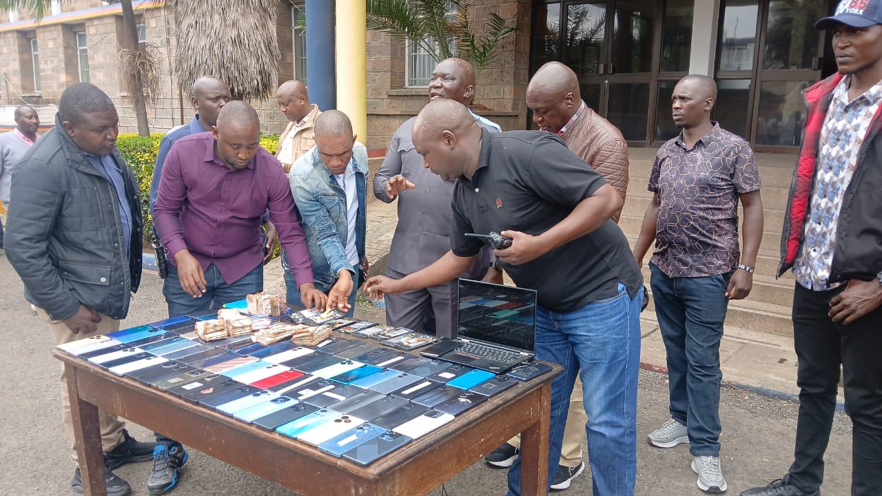 Six arrested as police recover stolen phones worth Sh3 million in Nairobi