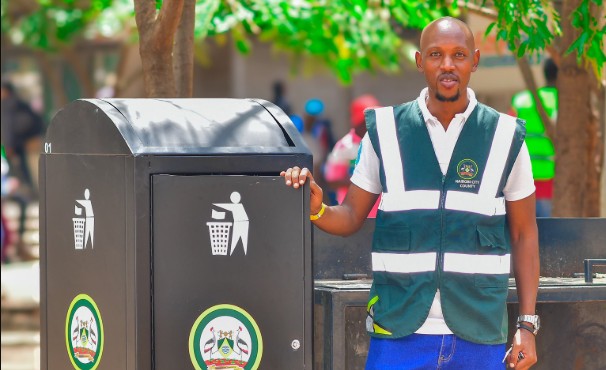 Nairobi cracks down on littering and spitting in CBD as new dustbins rolled out