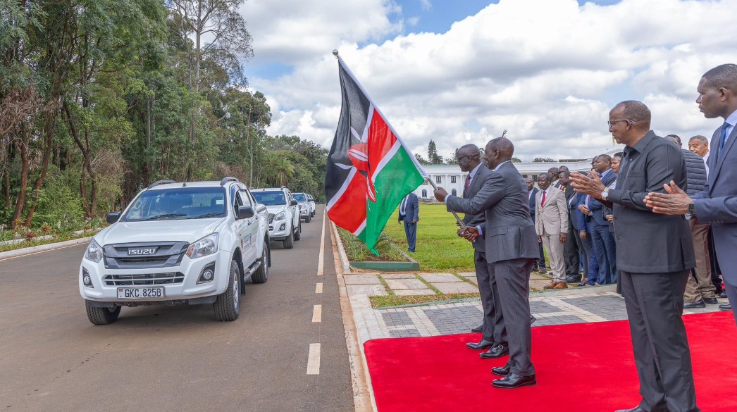 Ruto tackles ‘hakuna dawa’ in hospitals with Sh10bn boost to KEMSA, county payments push