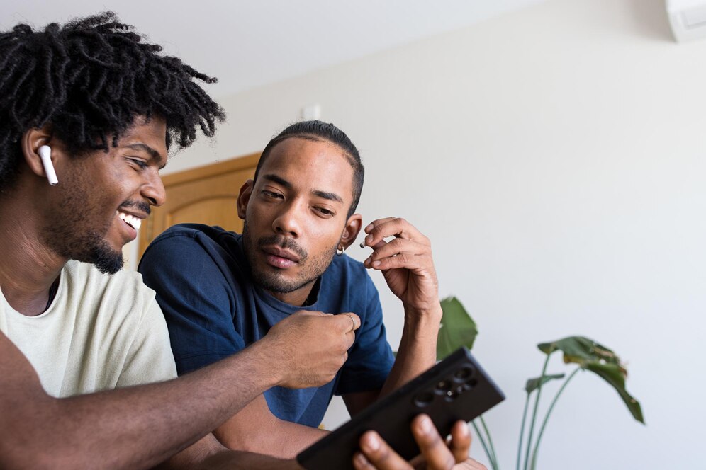 Why sharing earphones could be harming your ears