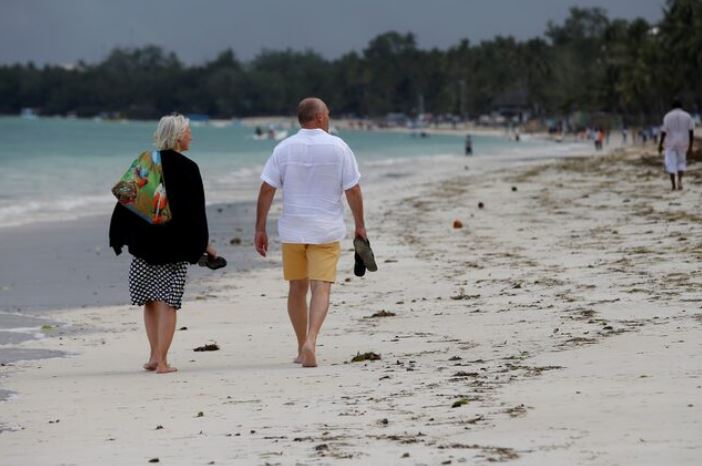 Mombasa County shuts public beaches, suspends marine and construction activities amid storm alert