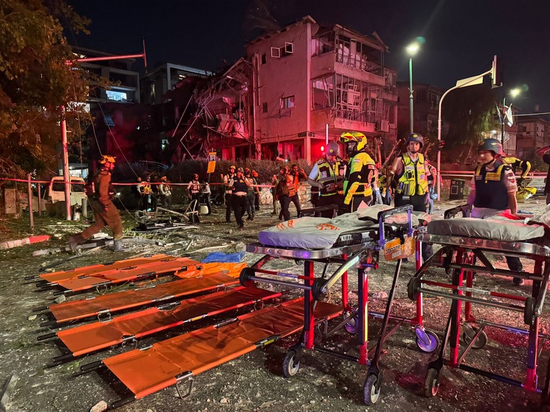 Several injured in Iran's retaliatory missile attacks on Israel