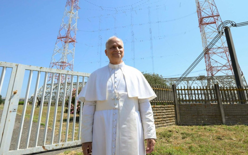 Pope Leo warns leaders about pitfalls of AI