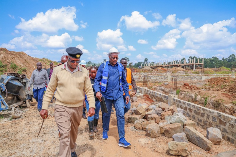 Government threatens to blacklist contractors delaying development projects
