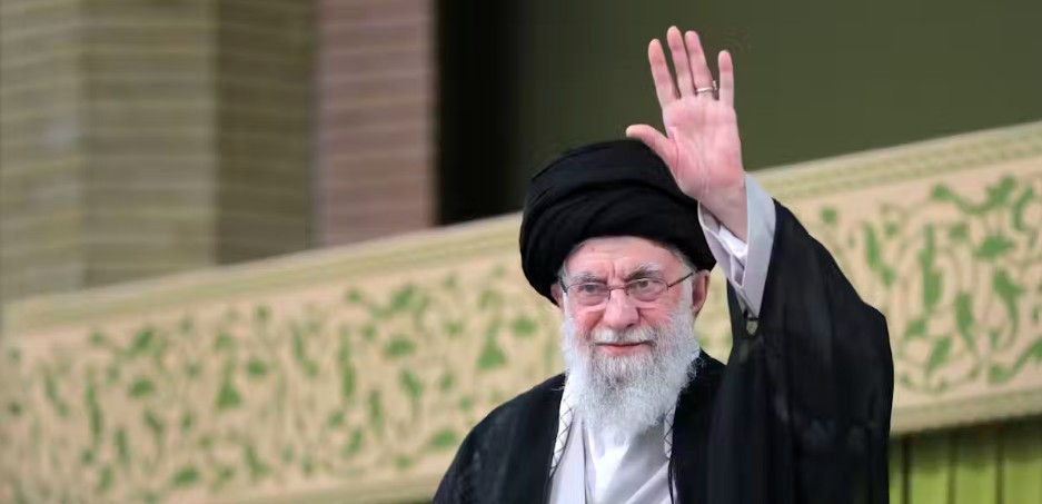 Regime change wouldn’t likely bring democracy to Iran – A more threatening force could fill the vacuum - Iran’s Supreme Leader Ayatollah Ali Khamenei waves to university students in Tehran last year. (Photo: Office of the Iranian Supreme Leader/AP)